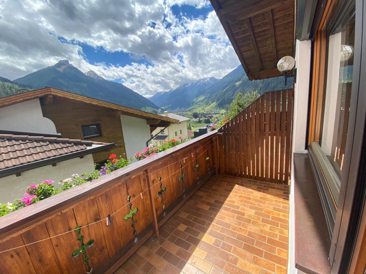 Haus Glück Stubaital Neustift im Stubaital Exterior foto